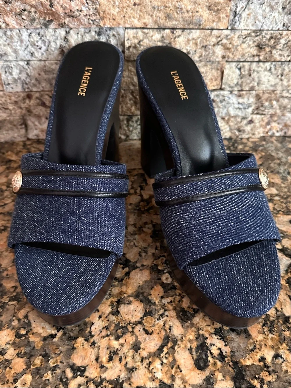 L'AGENCE Gladys Platform Slide Sandal